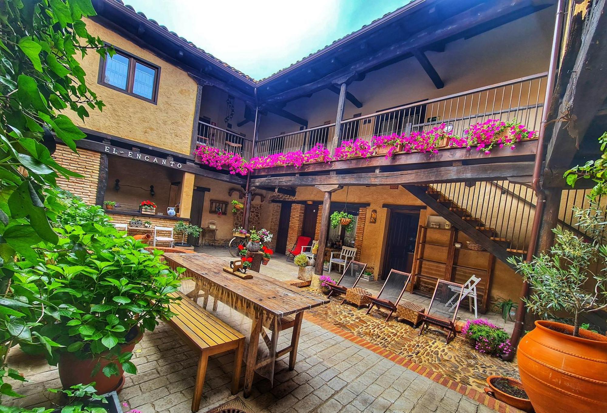 El Encanto Hostel
